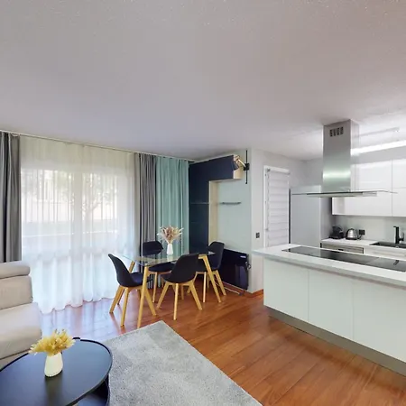 Lejlighed Cozy With Balcony - 5 Min To The *